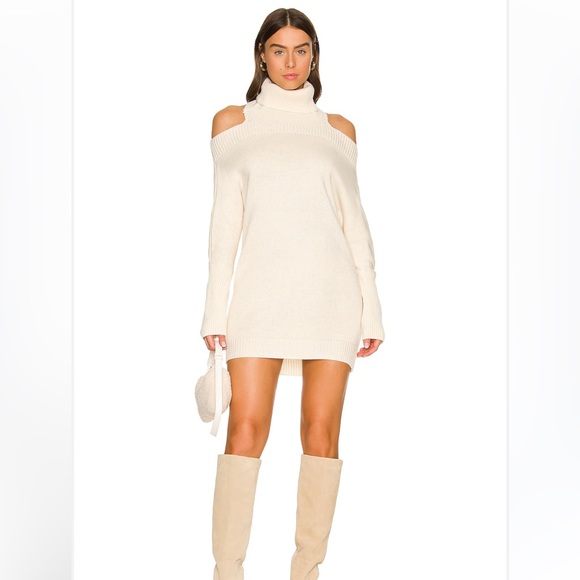 Lovers + Friends Sweaters - lovers and friends anisa turtleneck sweater  dress in cream size  XS new